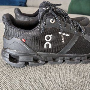 On Running Cloudflyer Waterproof Running Shoes Size 8.5